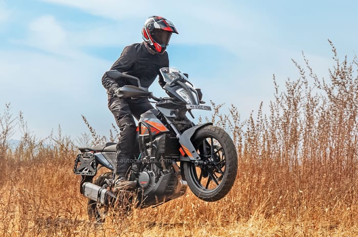 Zontes 350T ADV vs KTM 390 Adventure comparison: Adventurous Aspirations